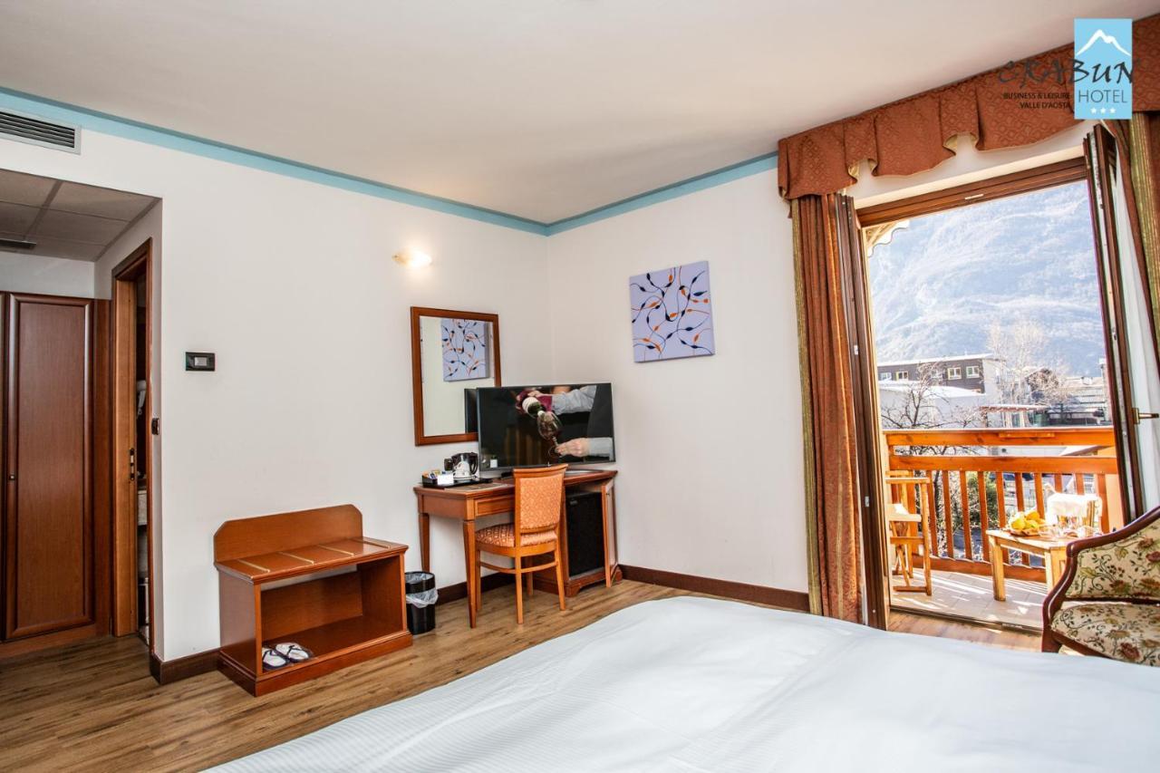 Crabun Hotel Pont-Saint-Martin Exteriör bild