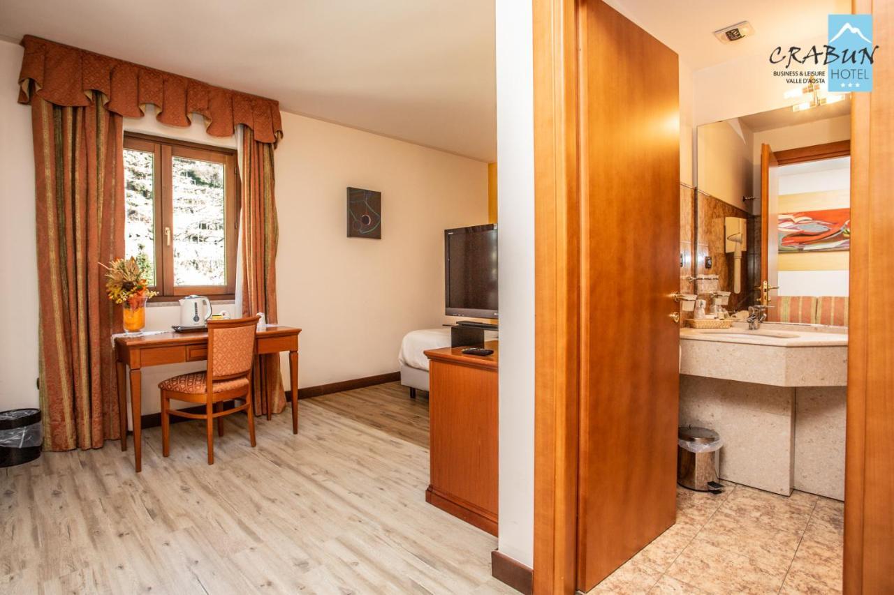 Crabun Hotel Pont-Saint-Martin Exteriör bild