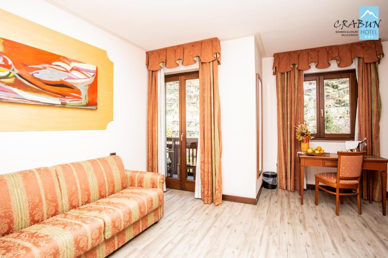 Crabun Hotel Pont-Saint-Martin Exteriör bild