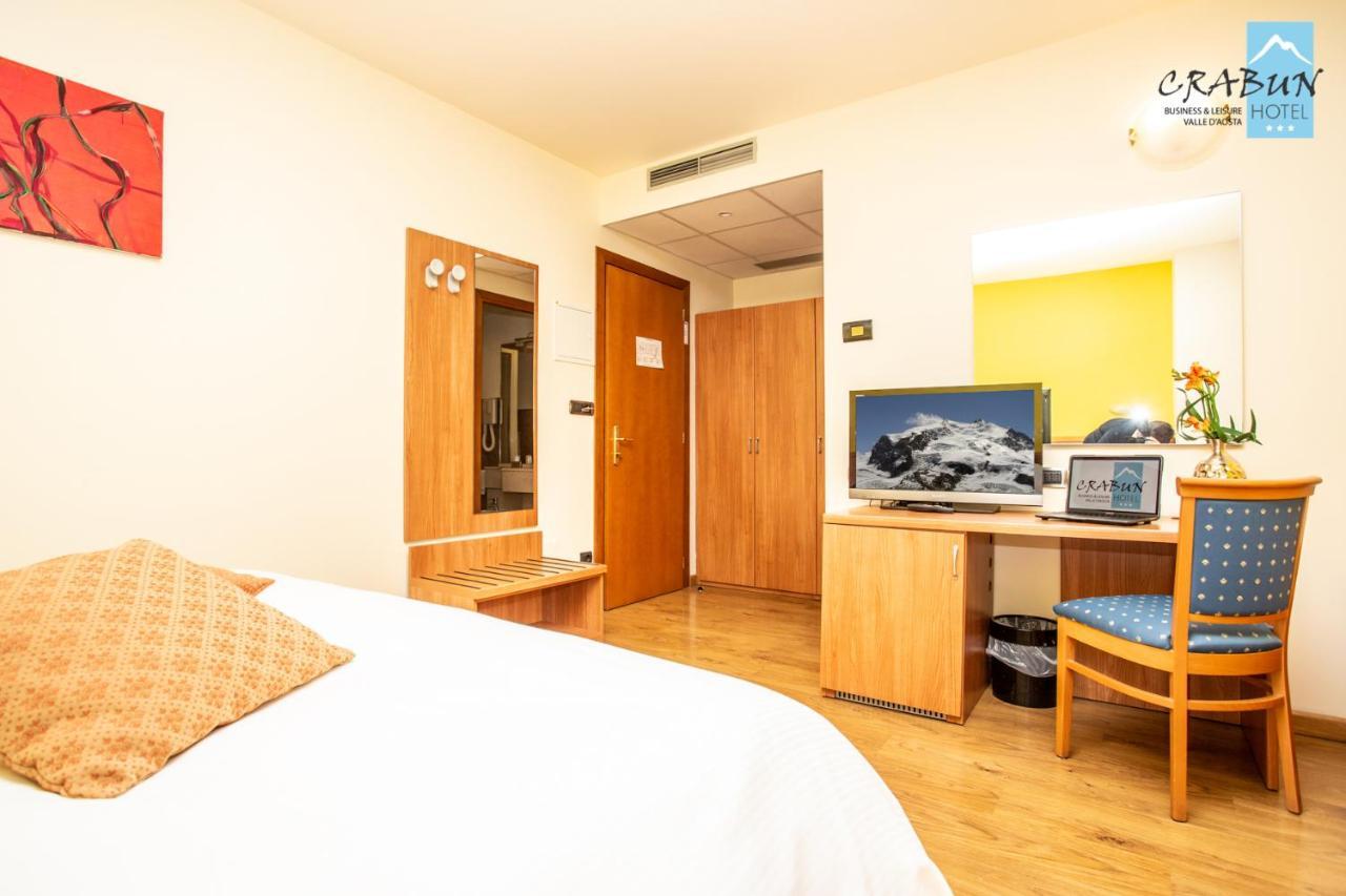 Crabun Hotel Pont-Saint-Martin Exteriör bild