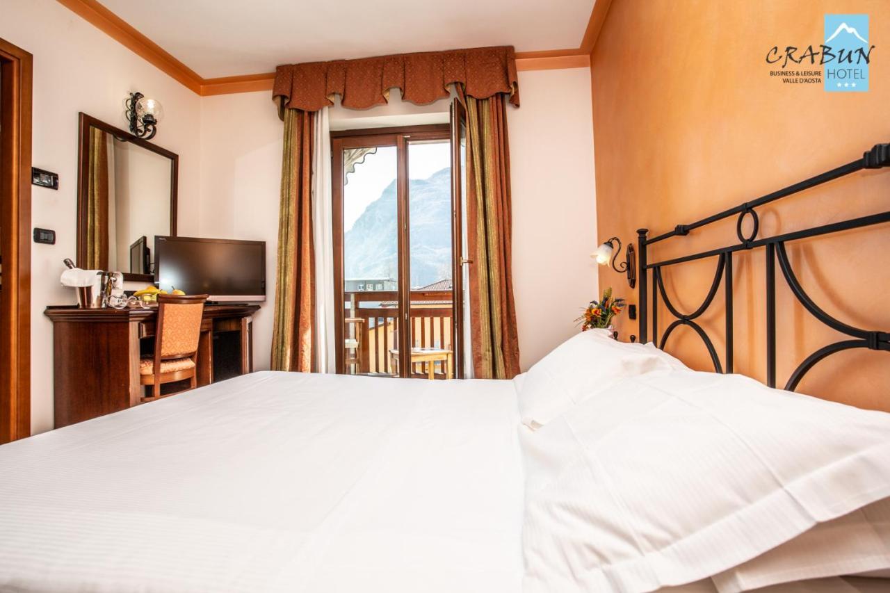 Crabun Hotel Pont-Saint-Martin Exteriör bild
