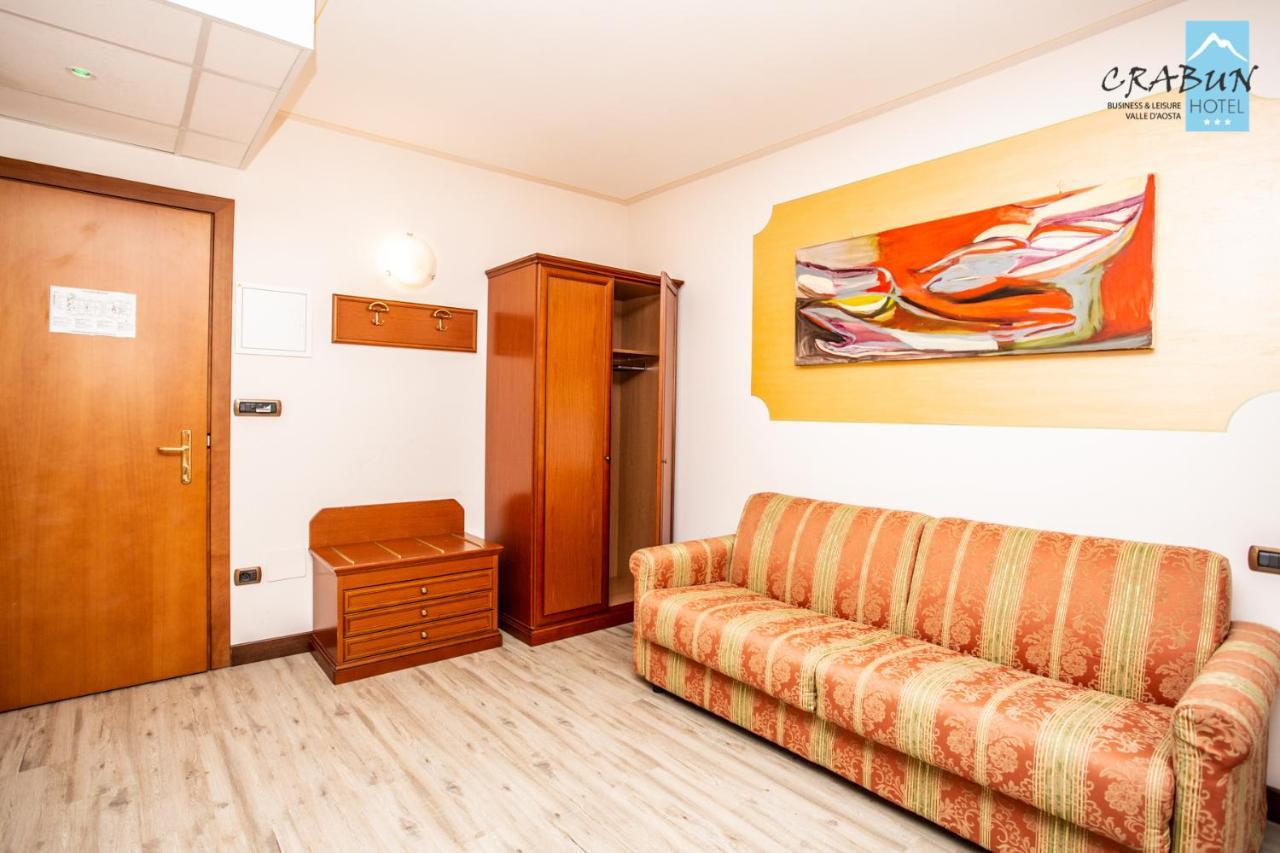 Crabun Hotel Pont-Saint-Martin Exteriör bild